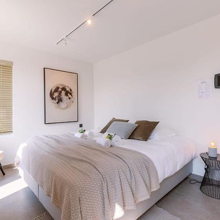 Huswell - Lord - Charming Double Room At Ranch "De Blauwe Zaal" 브뤼헤 외부 사진
