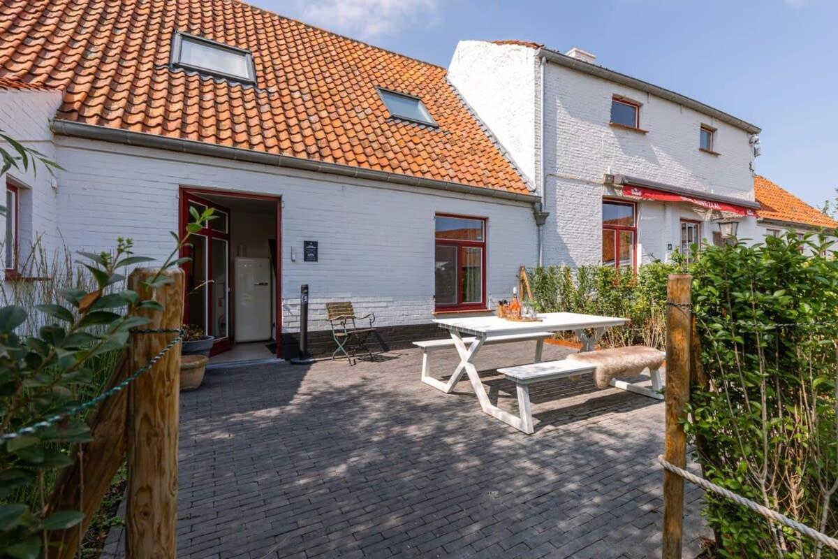Huswell - Lord - Charming Double Room At Ranch "De Blauwe Zaal" 브뤼헤 외부 사진